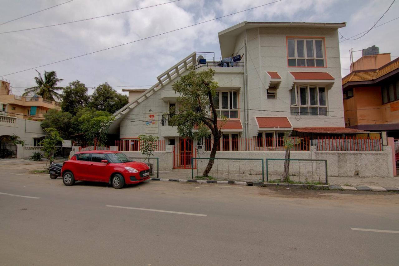 Draper Startup House For Entrepreneurs Vandrarhem Bangalore Exteriör bild